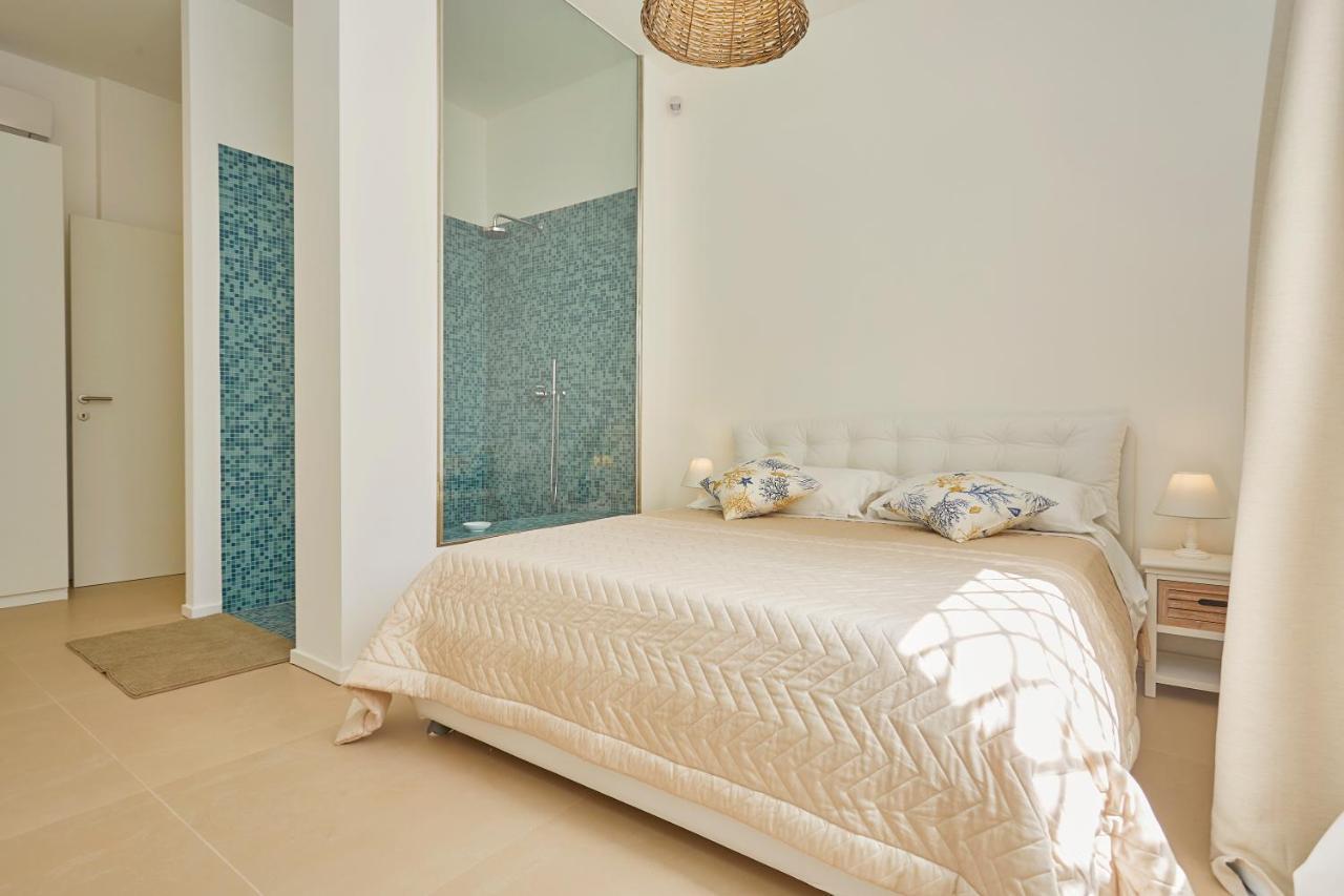 Casa Sugli Scogli Villa Fontane Bianche Luaran gambar