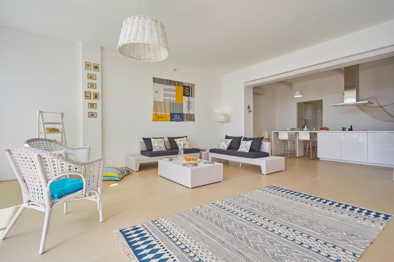 Casa Sugli Scogli Villa Fontane Bianche Luaran gambar