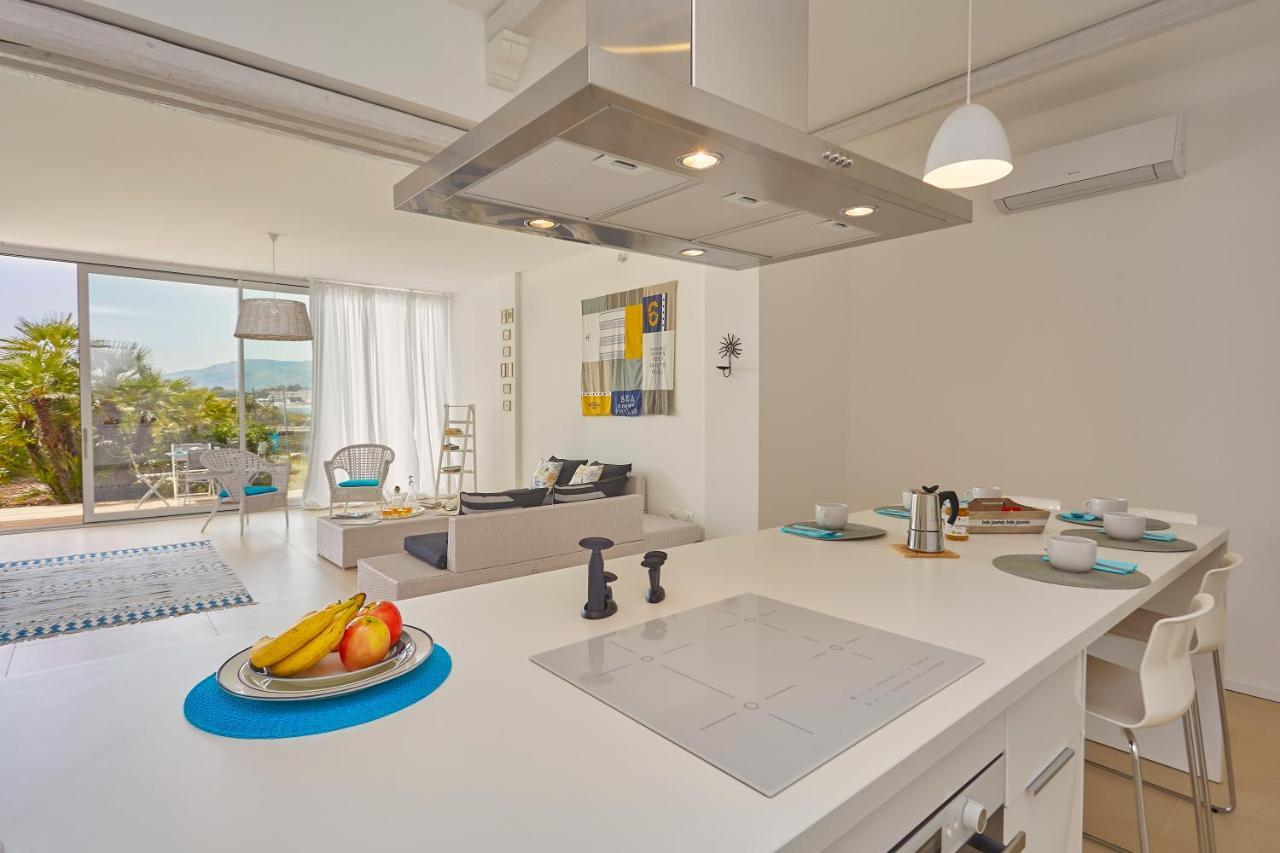 Casa Sugli Scogli Villa Fontane Bianche Luaran gambar