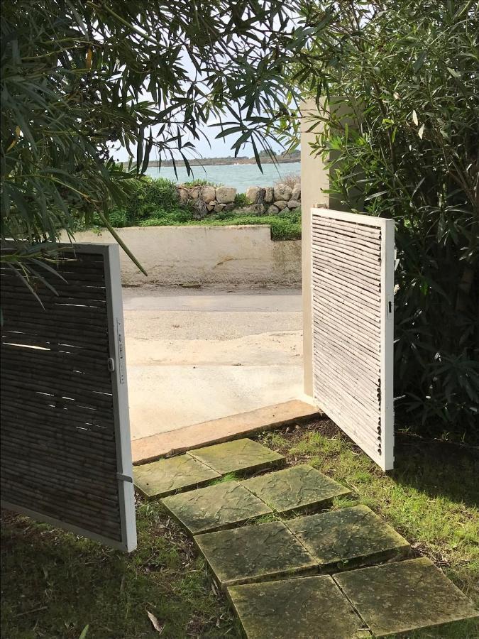 Casa Sugli Scogli Villa Fontane Bianche Luaran gambar